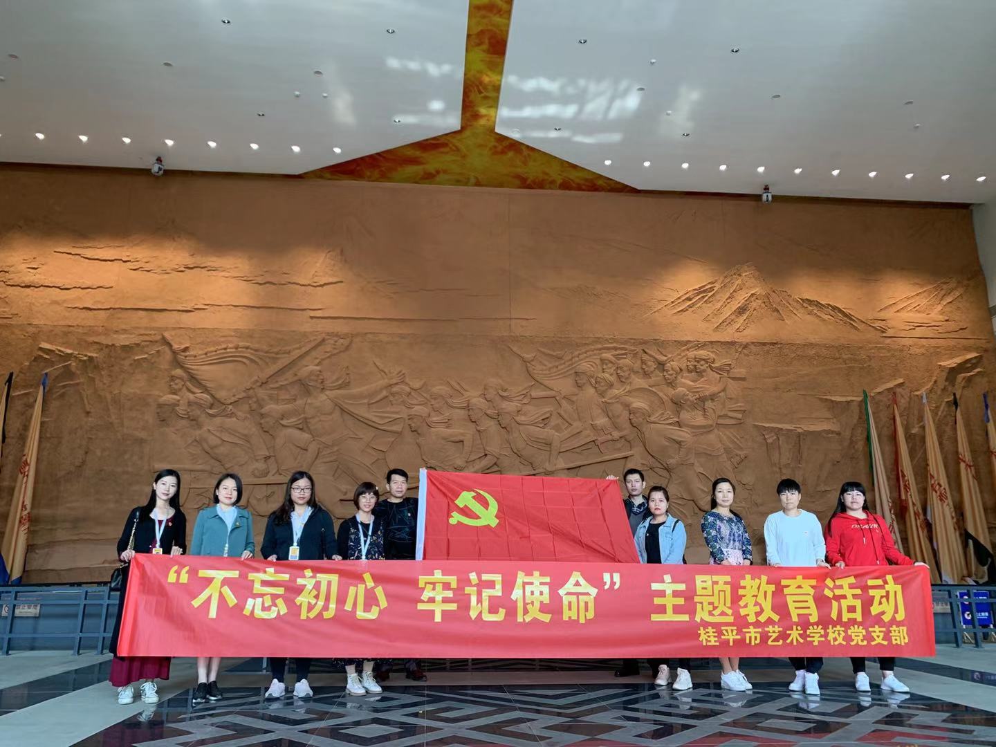 1573873747131475.jpg 86c3af568f66b8755c33199351d40e1.jpg