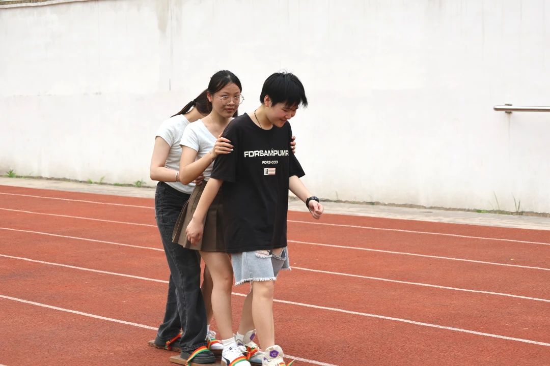 1740529523104397.jpg 6e23dcc49e4c729fb501850f4b88c99d.jpg