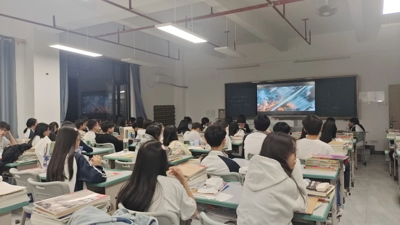 1740646442657270.jpg 736c9a5f9160b3cca04c8851da783629.jpg